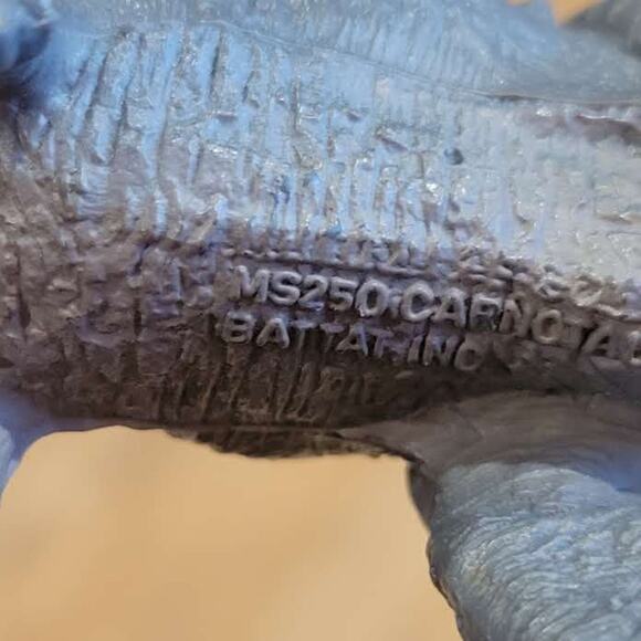 Battat Carnotaurus Dinosaur Figure Figurine Toy - Picture 7 of 15